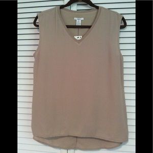Bar III Sleeveless V Neck Top, Small
